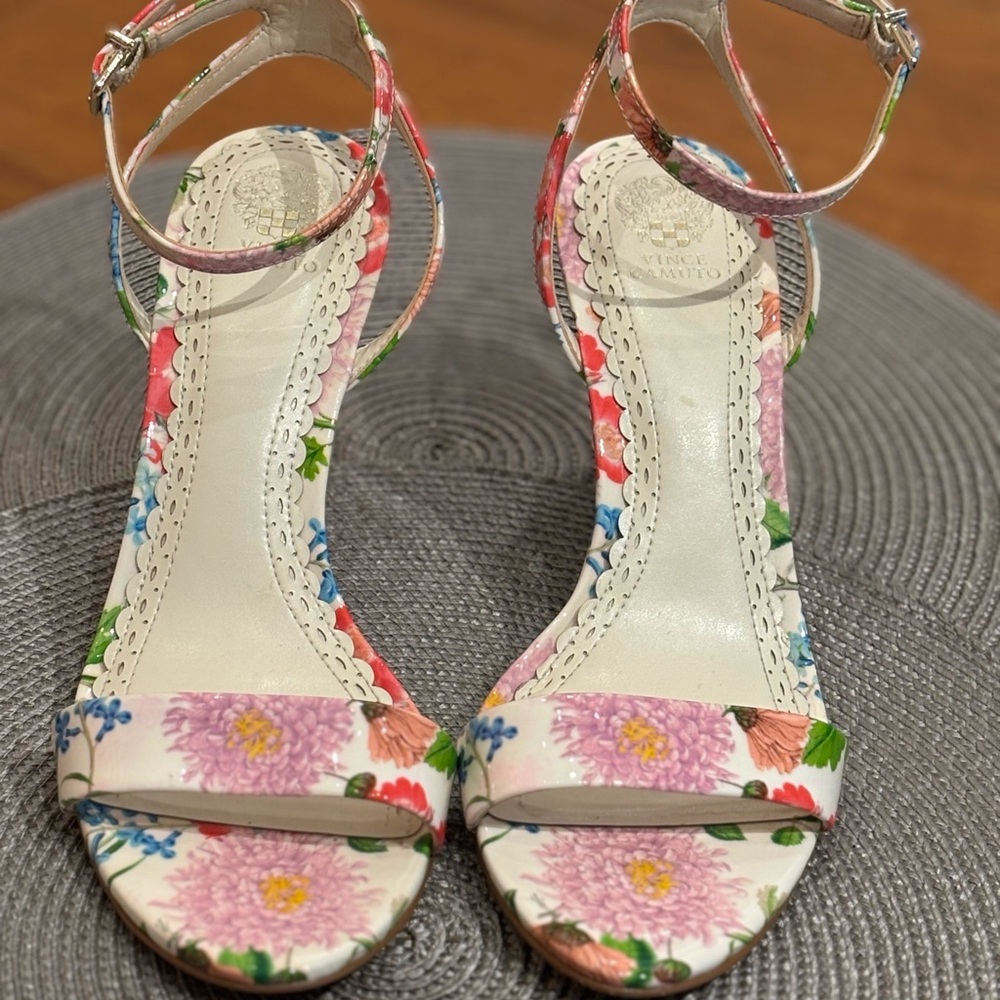 Vince Camuto Pink and Green Strappy Sandals